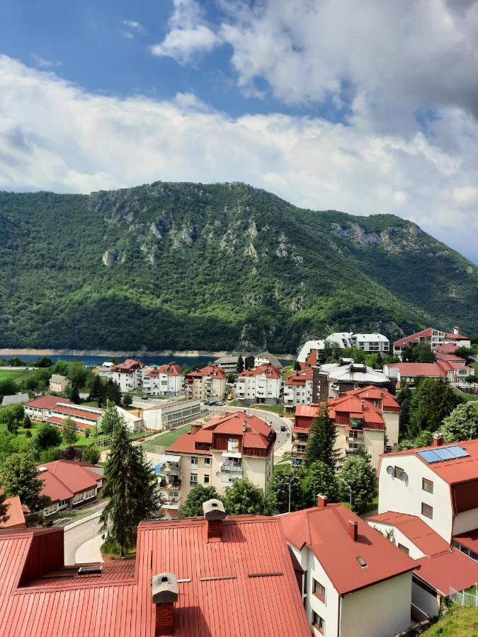 Apartment Jovovic Плужине Екстериор снимка