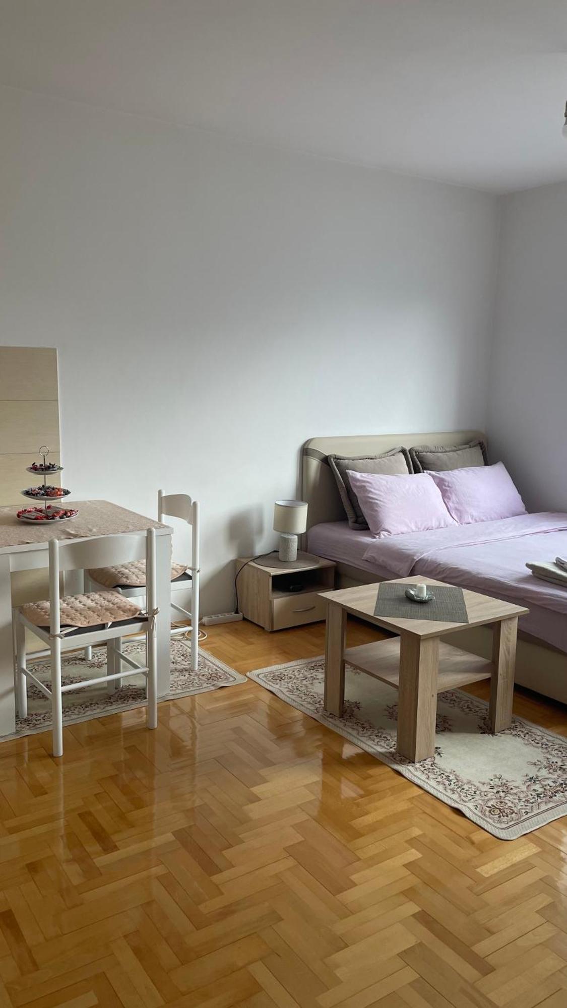 Apartment Jovovic Плужине Екстериор снимка